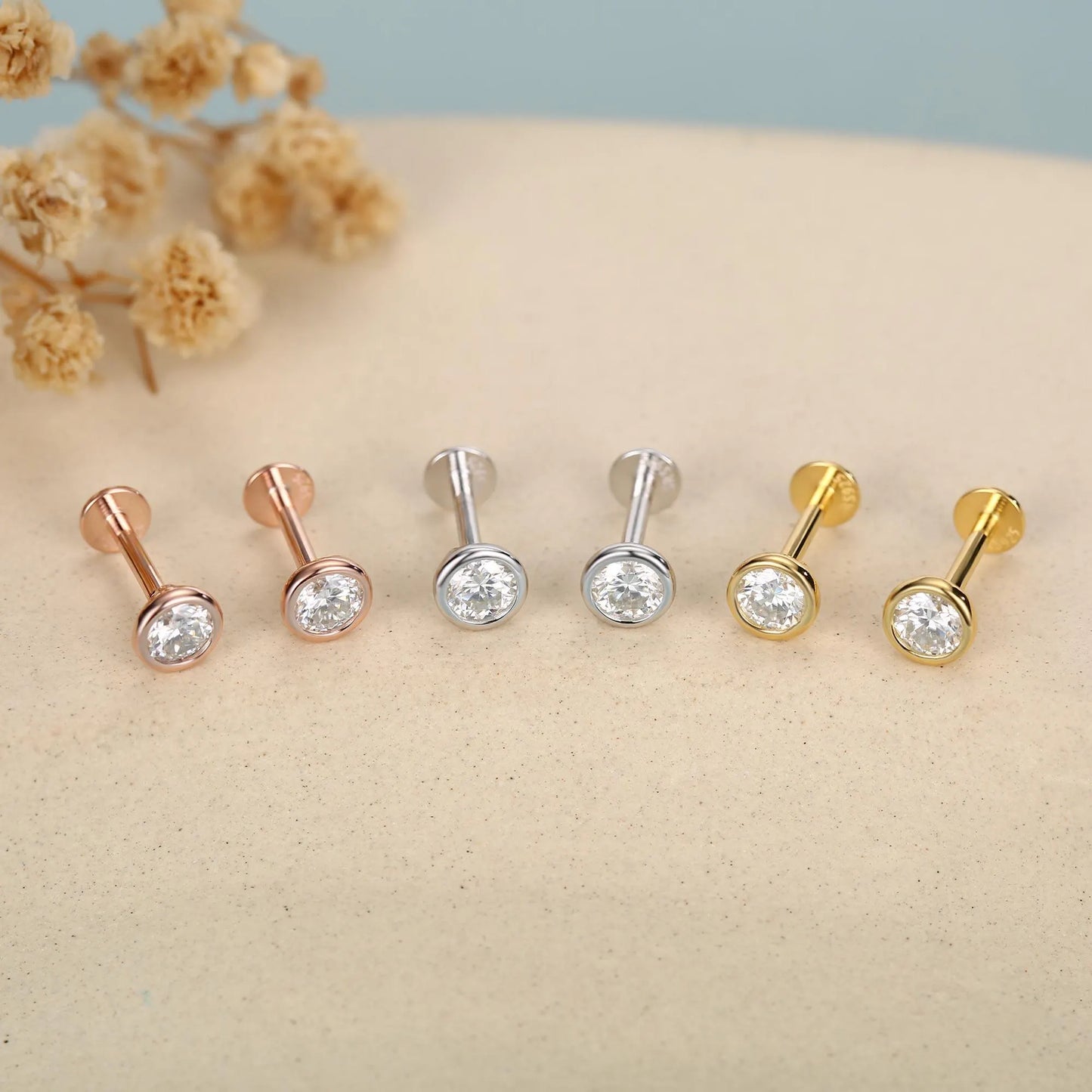 Sterling Silver 4Mm round Moissanite Bezel 16G Flat Back Labret Earrings